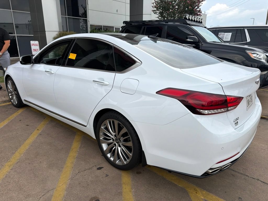 Used 2018 Genesis G80 5.0 Ultimate RWD image 3