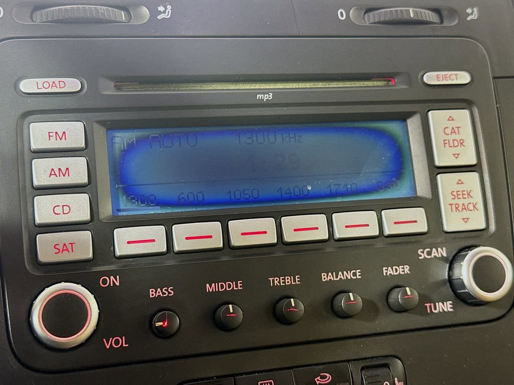 Used 2008 Volkswagen Jetta SEL image 15