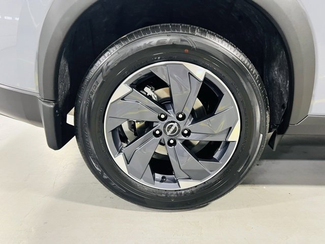 New 2026 Nissan Rogue SV image 10