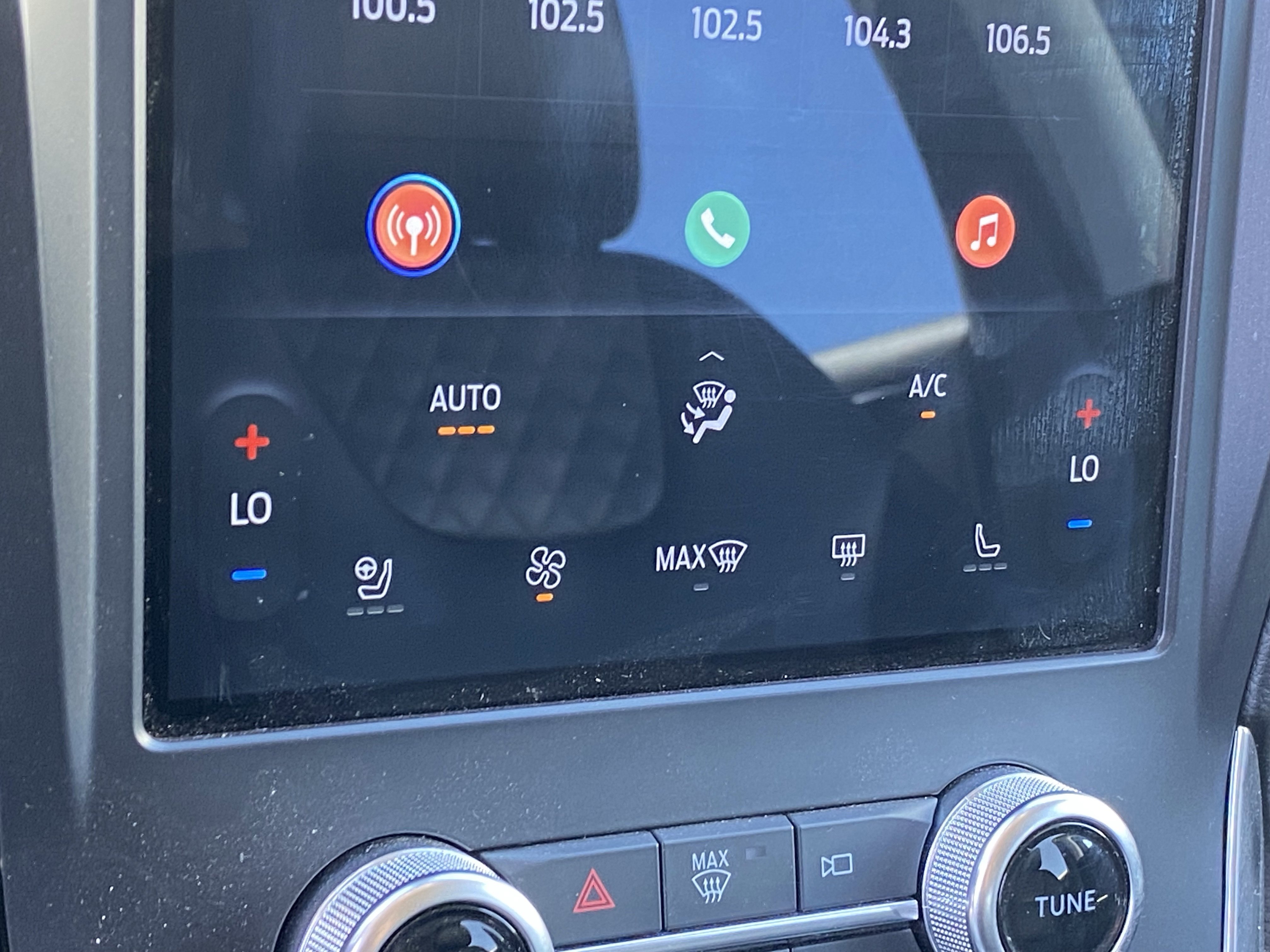 Used 2024 Ford Edge Titanium image 21