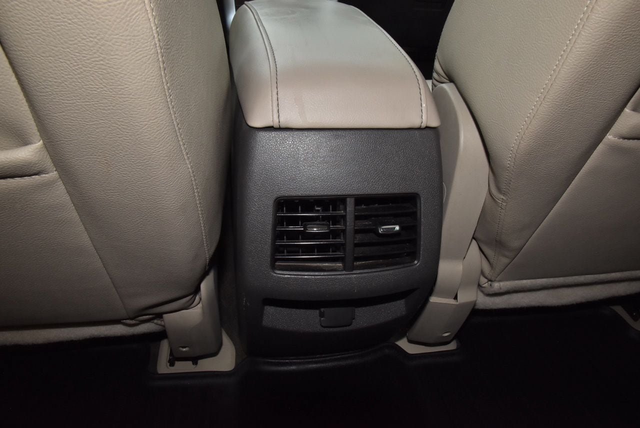 Used 2014 Ford Edge SEL w/ Equipment Group 205A FWD image 18
