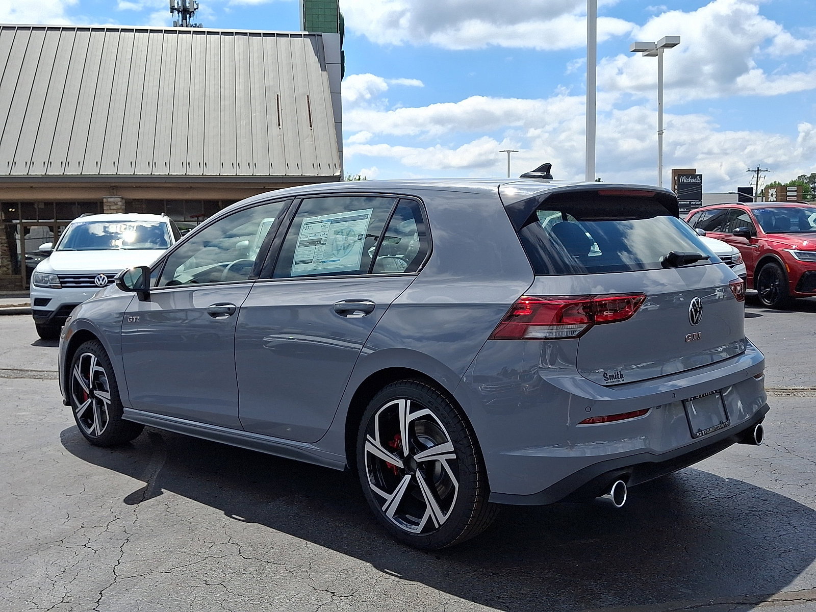 New 2026 Volkswagen GTI SE FWD image 3