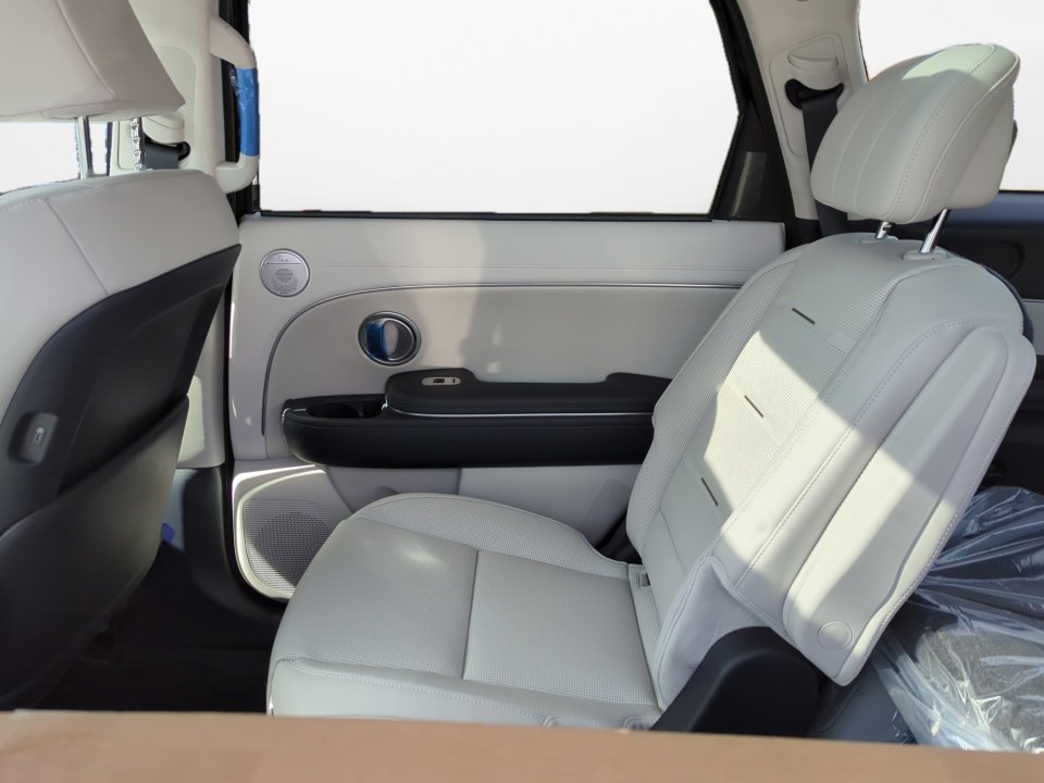 New 2026 Hyundai Palisade Calligraphy image 13