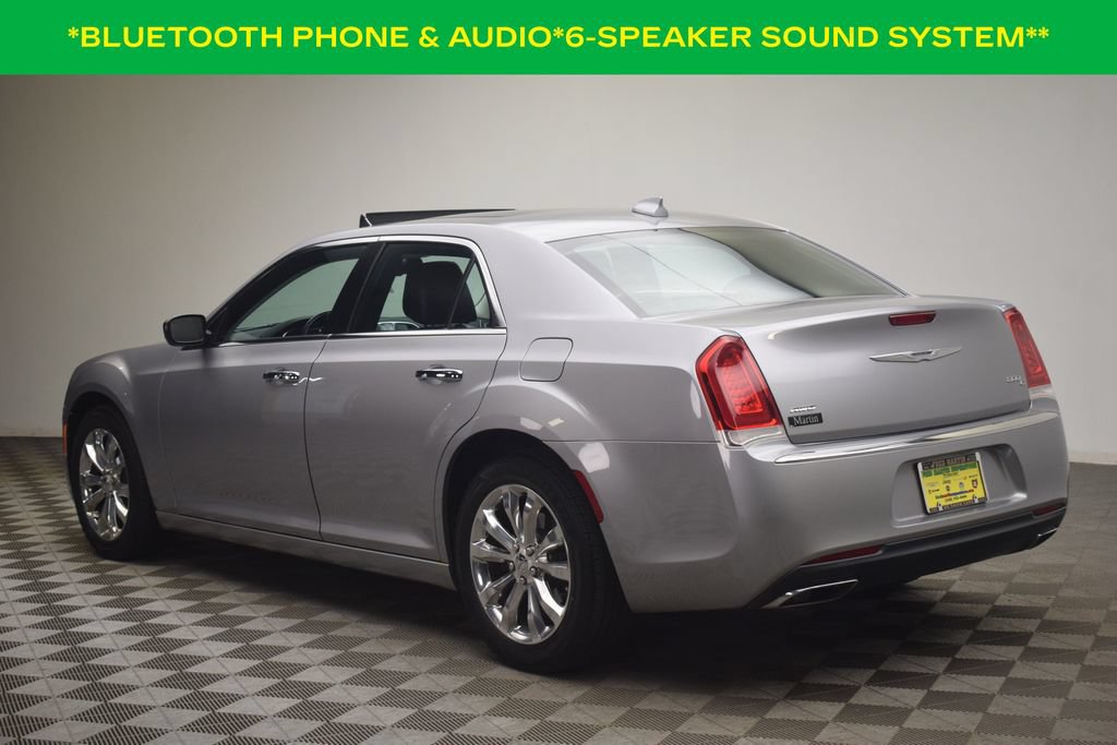 Used 2016 Chrysler 300 C AWD/4WD image 4