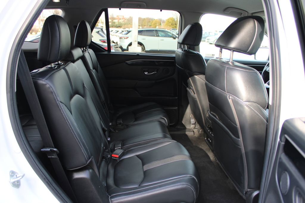 Certified 2023 Honda Pilot EX-L image 15