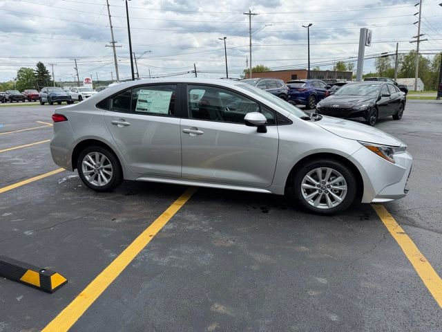 New 2026 Toyota Corolla LE FWD image 5