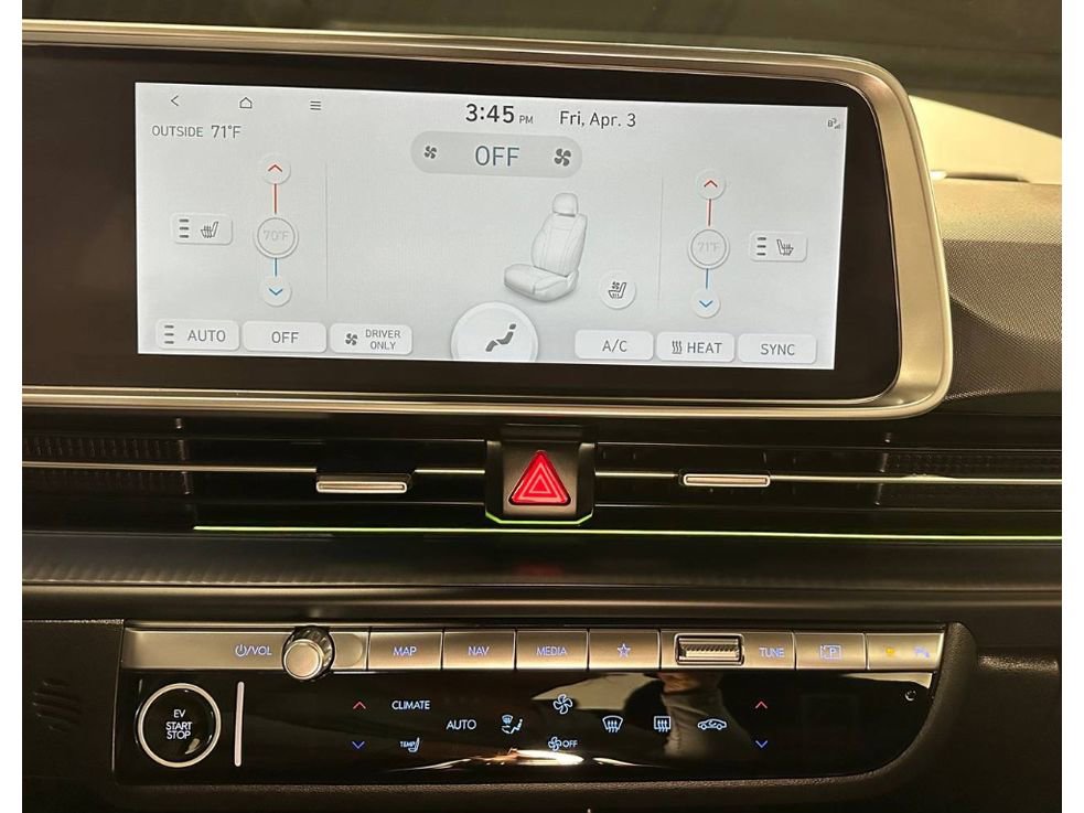 Used 2025 Hyundai Ioniq 6 SEL image 32