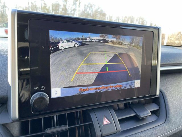Used 2024 Toyota RAV4 XLE image 28