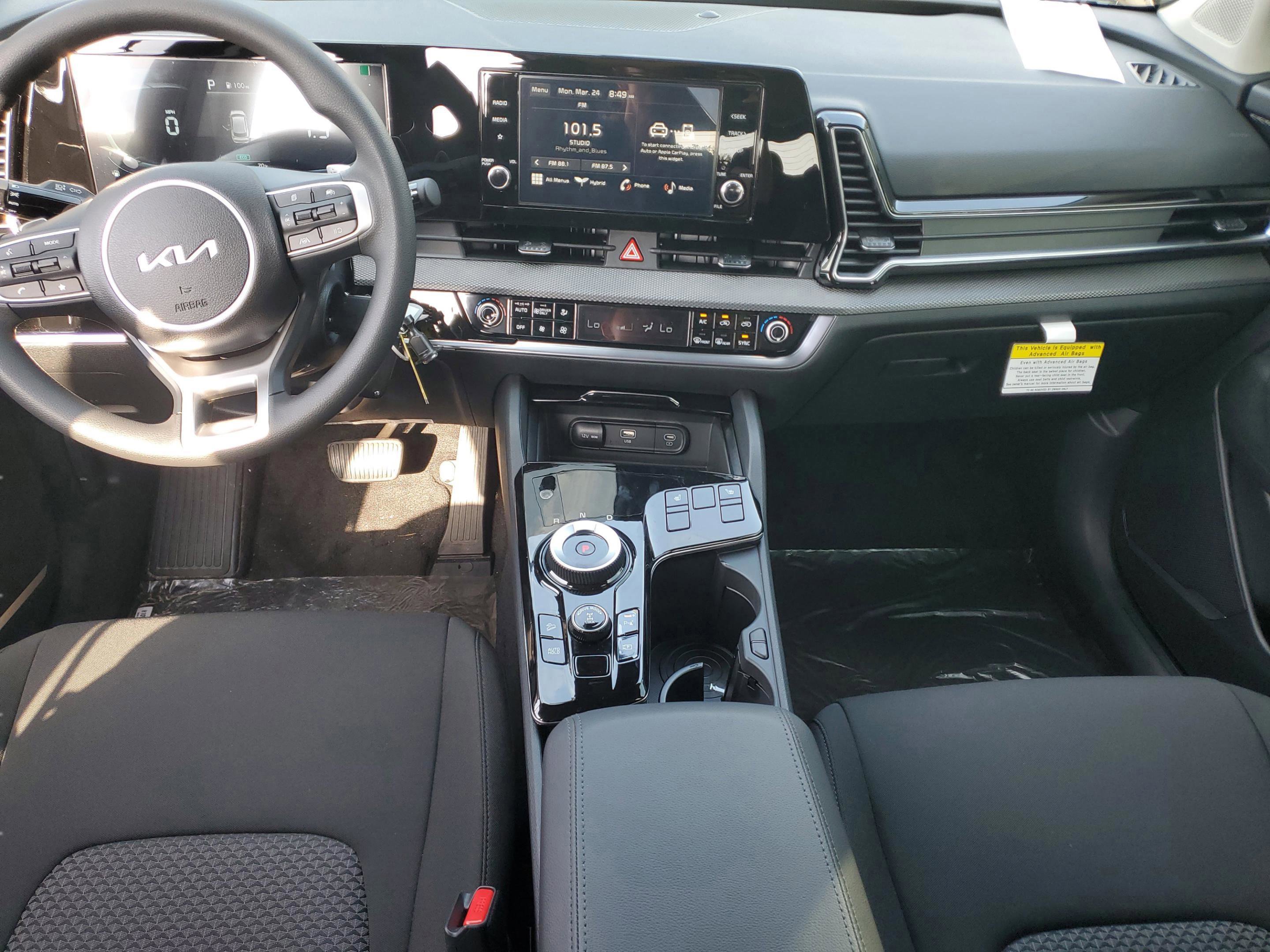 New 2025 Kia Sportage LX image 23