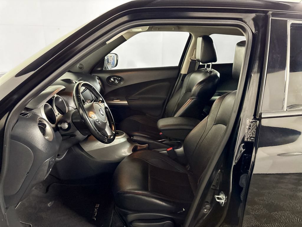 Used 2015 Nissan Juke SL FWD image 11