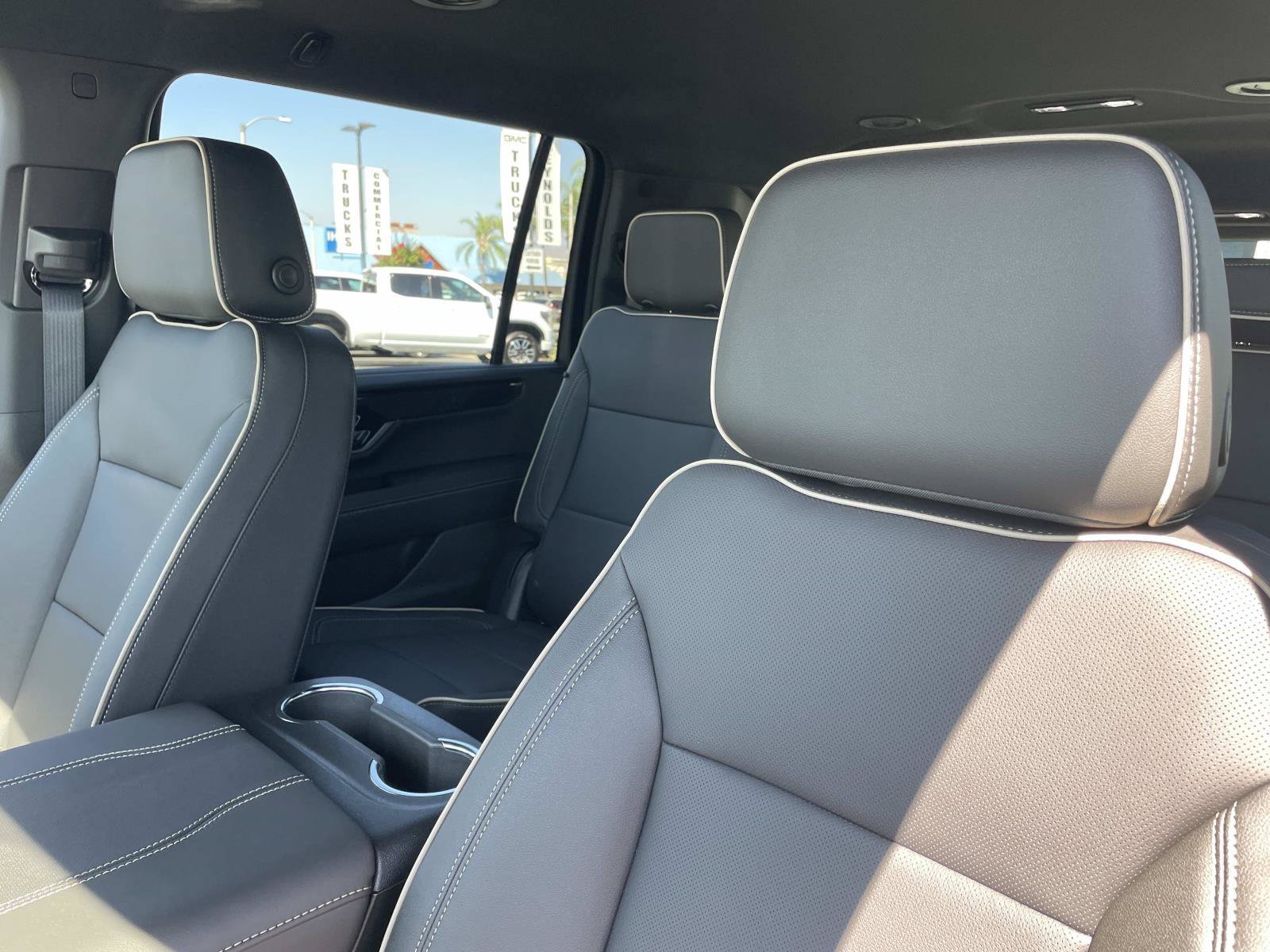 New 2026 GMC Yukon XL Elevation AWD/4WD image 22