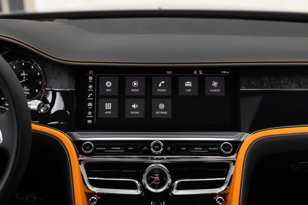 Used 2024 Bentley Flying Spur W12 AWD/4WD image 35