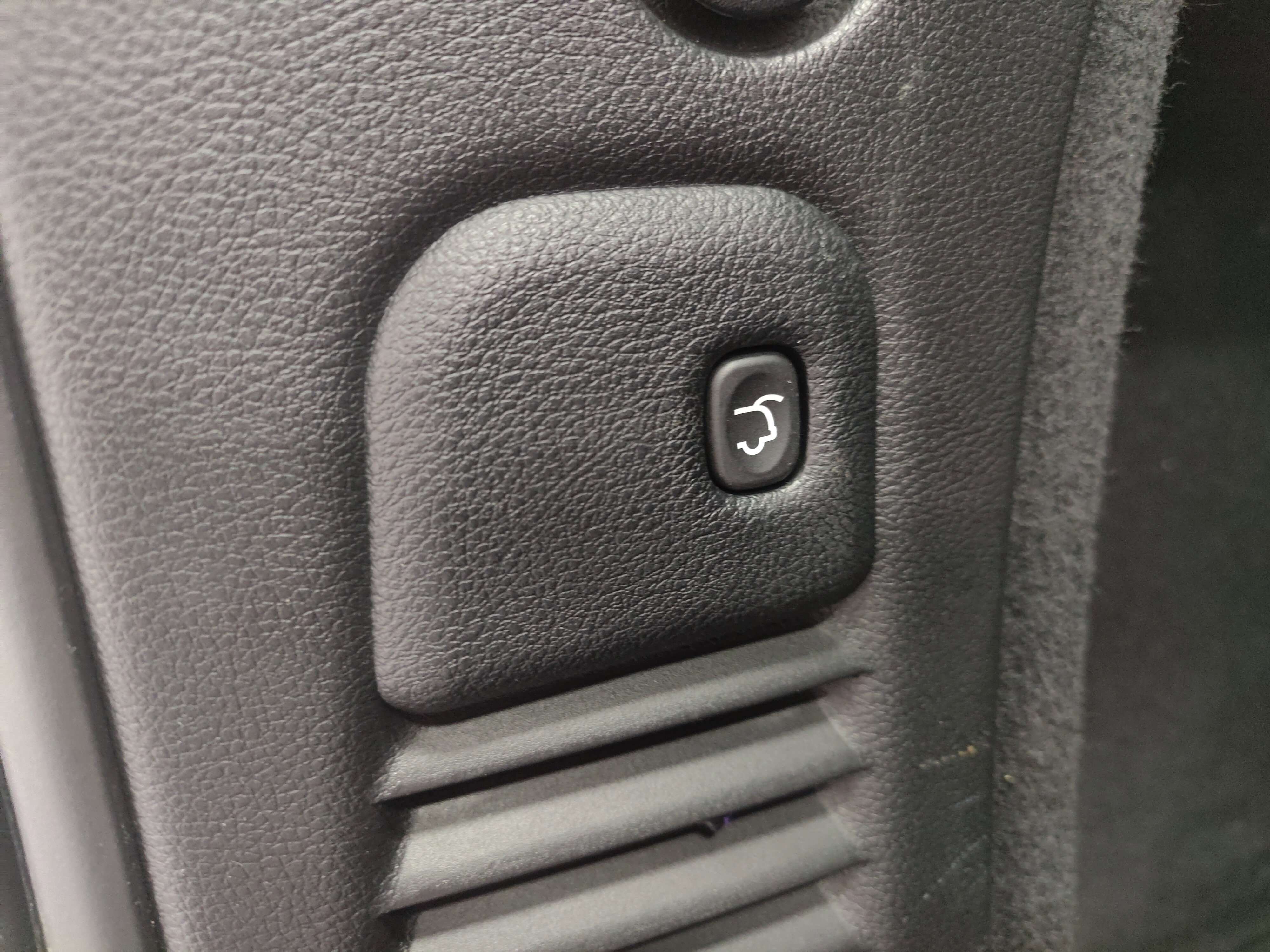 Used 2024 Dodge Durango Citadel image 17