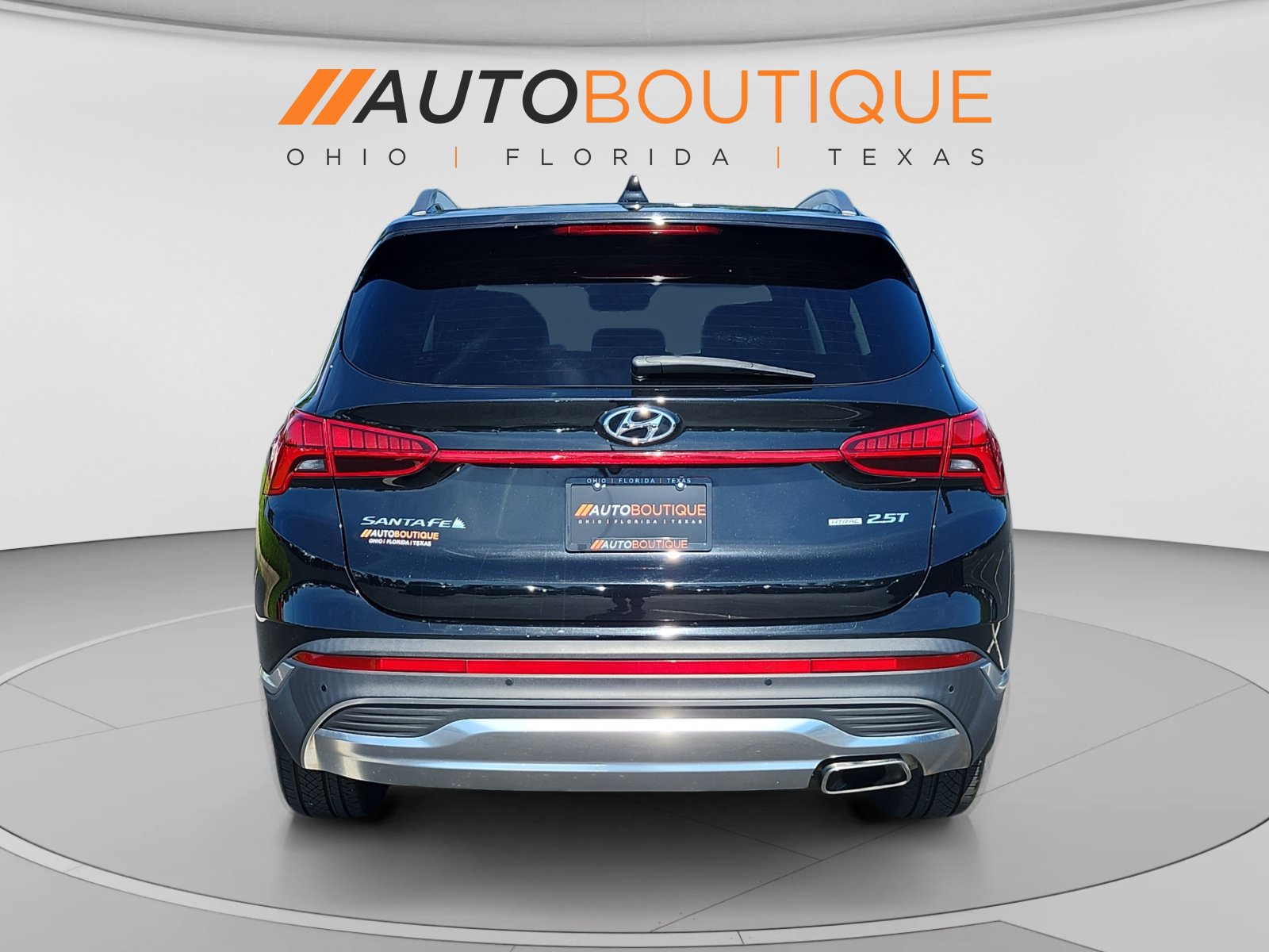 Used 2021 Hyundai Santa Fe Limited AWD/4WD image 5