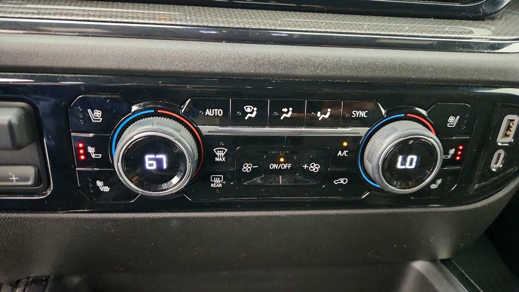 Used 2024 Chevrolet Silverado 2500 ZR2 w/ ZR2 Bison Edition image 25