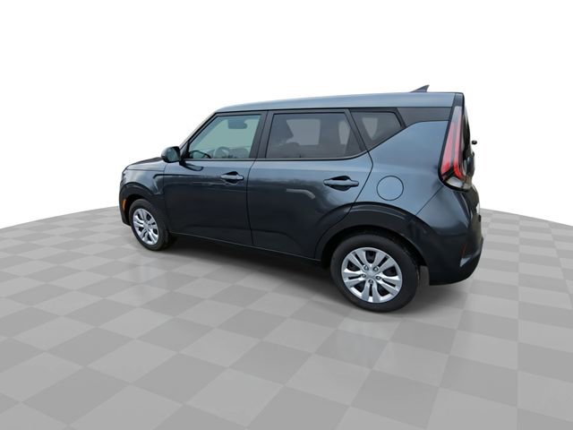 Used 2023 Kia Soul LX image 6