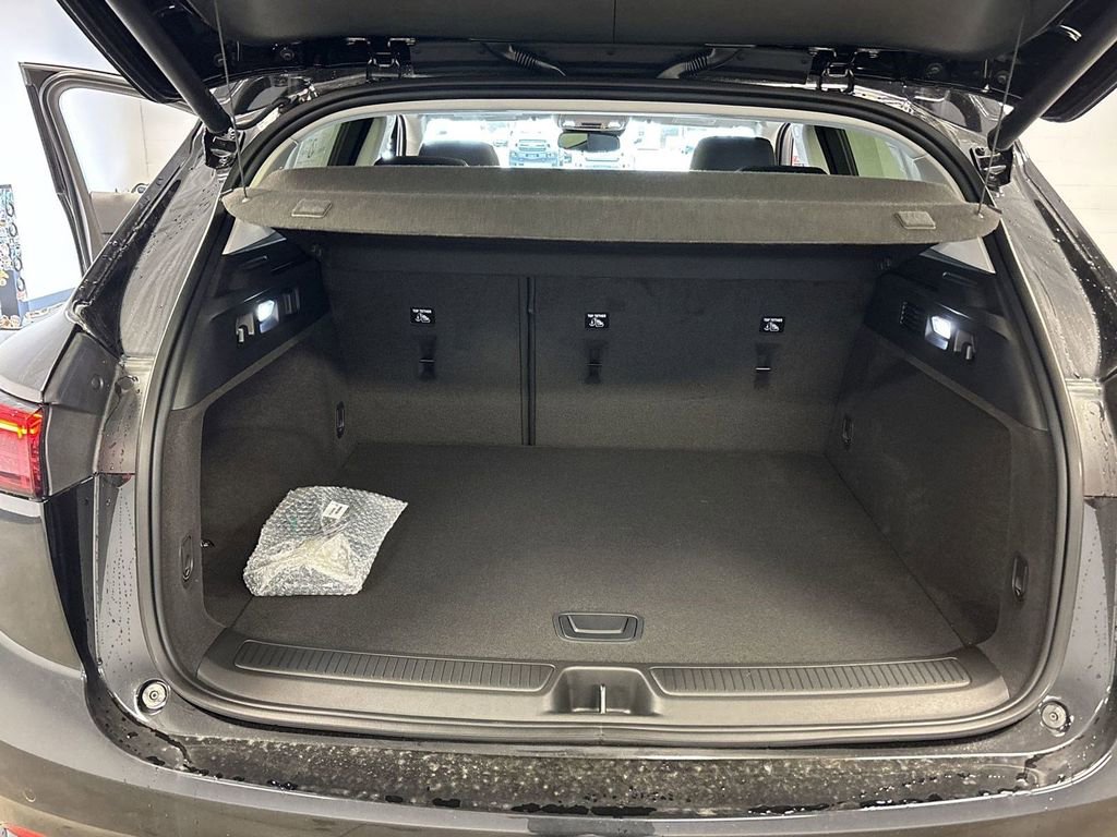 New 2025 Buick Envision Sport Touring image 31