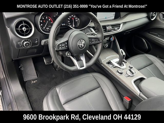 Used 2023 Alfa Romeo Stelvio Ti w/ Active Assist Plus Package image 11