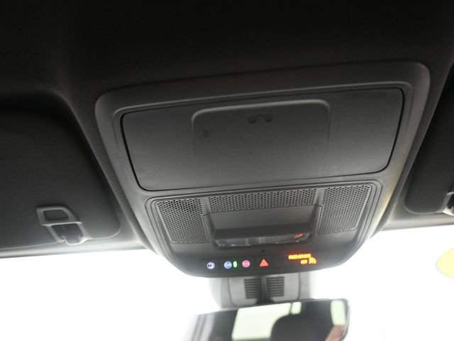 Used 2025 Chevrolet Equinox LT w/ Convenience Package II image 12