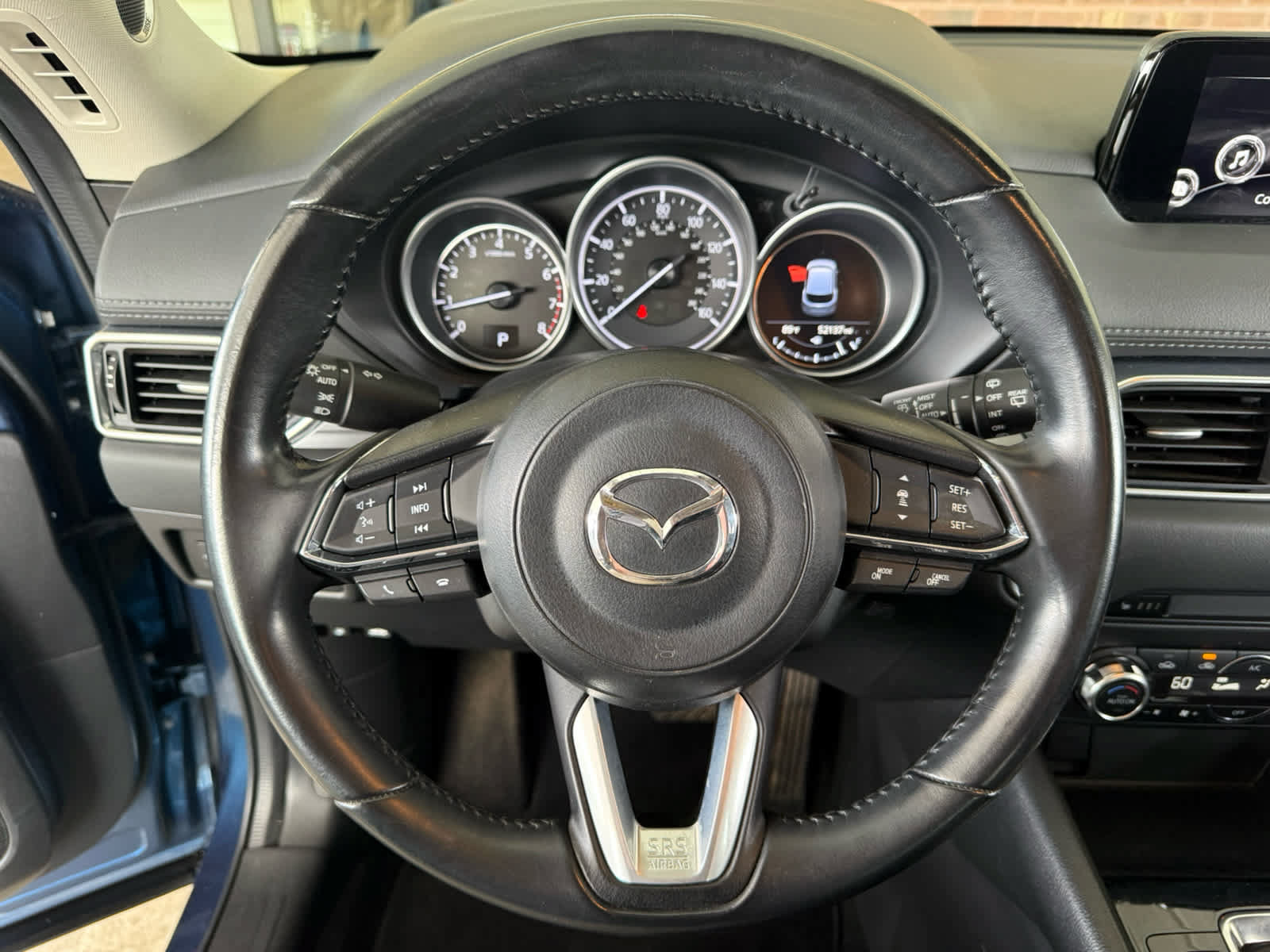 Used 2018 MAZDA CX-5 Touring w/ Preferred Equipment Package AWD/4WD image 2