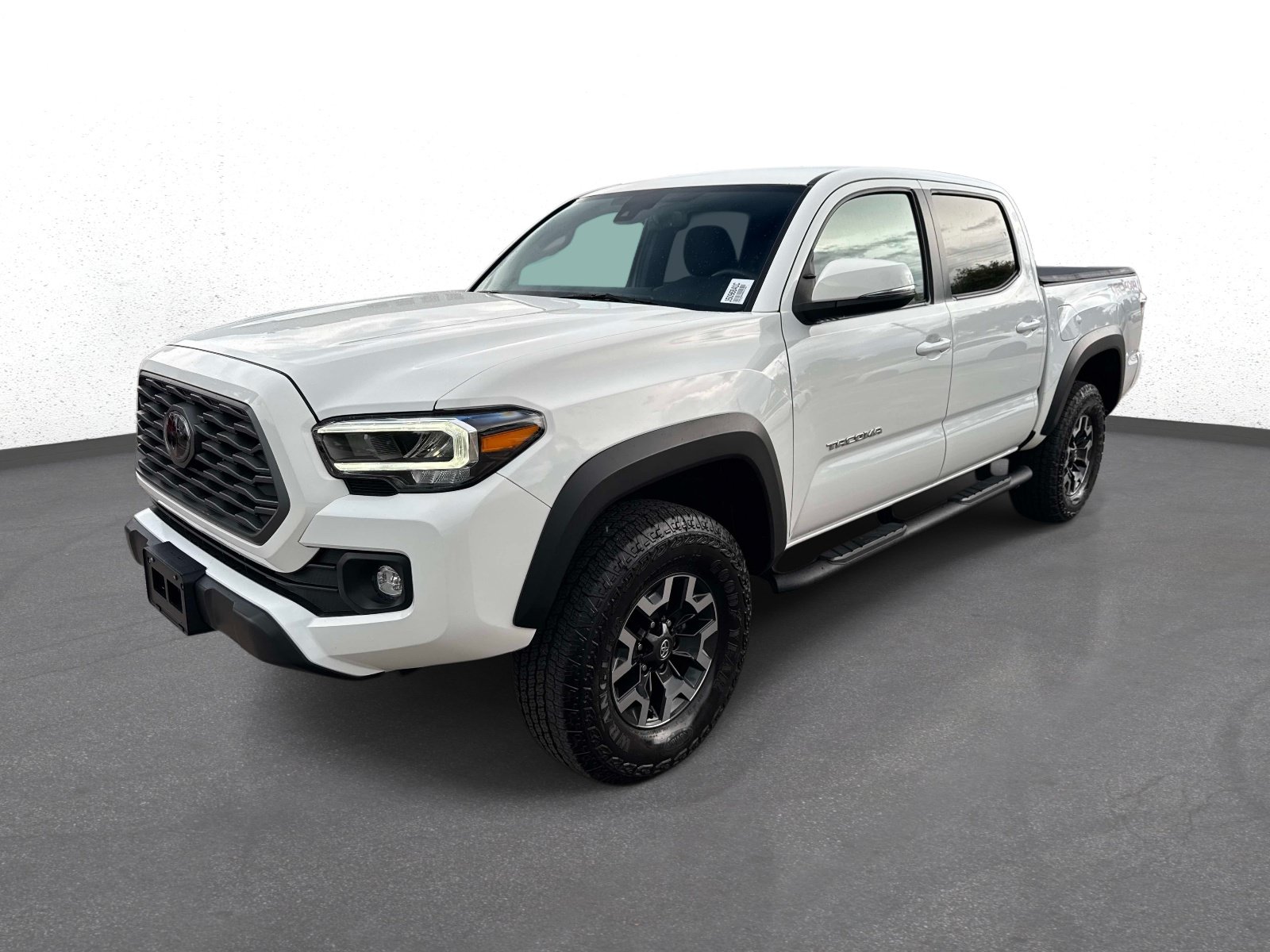 Used 2022 Toyota Tacoma TRD Off-Road w/ Technology Package AWD/4WD image 7