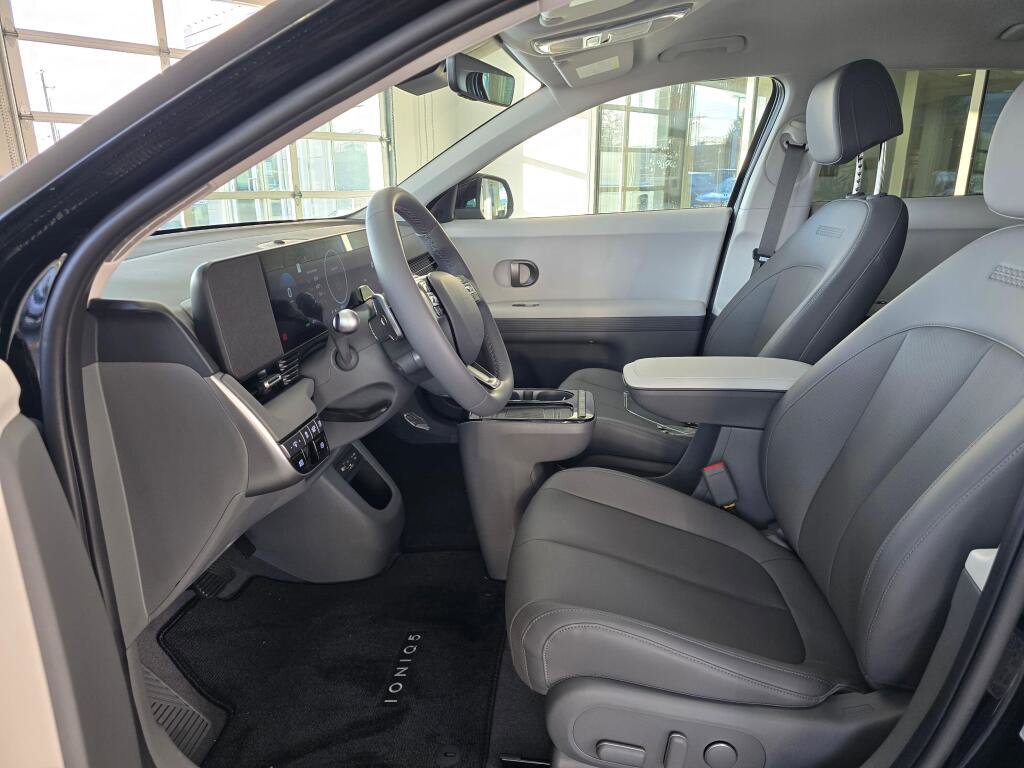 New 2026 Hyundai Ioniq 5 SEL image 19