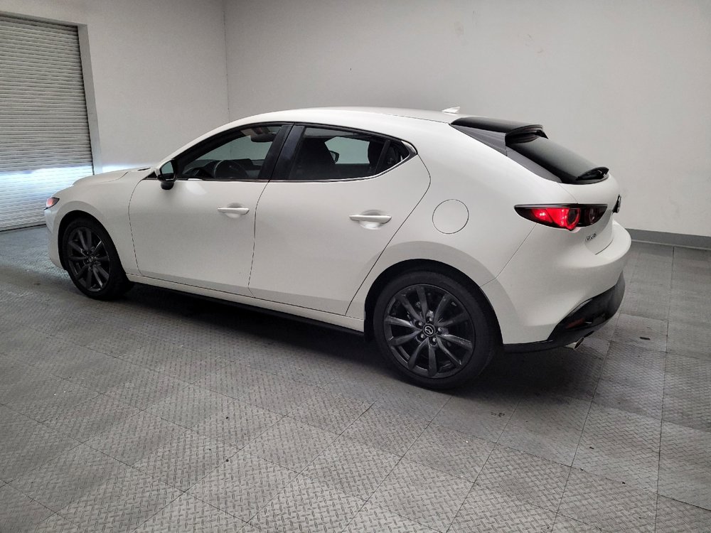 Used 2020 MAZDA MAZDA3 Hatchback w/ Preferred Package image 3