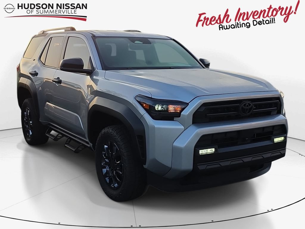 Used 2025 Toyota 4Runner SR5 AWD/4WD image 1