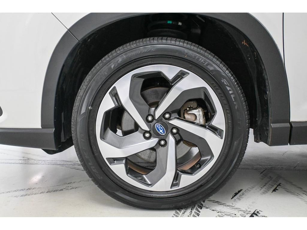 Used 2022 Subaru Forester Touring image 22