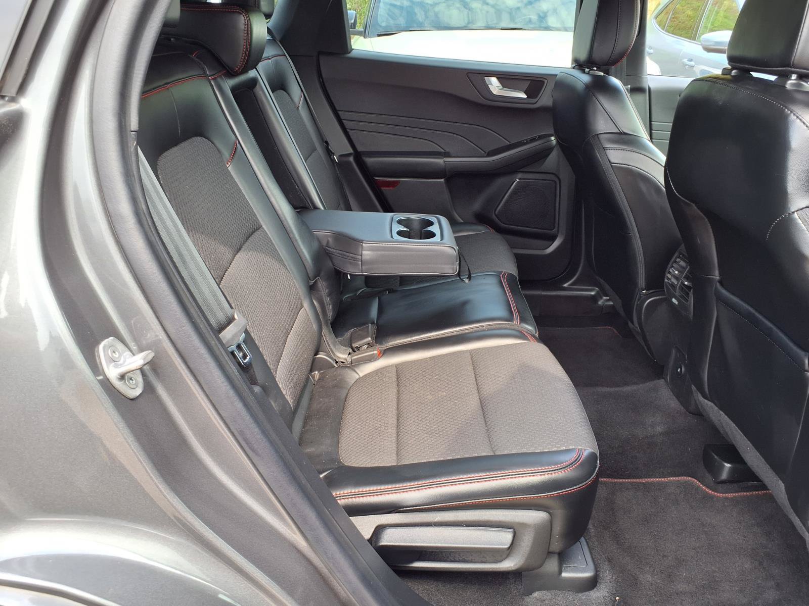 Used 2023 Ford Escape ST-Line Select w/ Tech Pack #2 AWD/4WD image 9