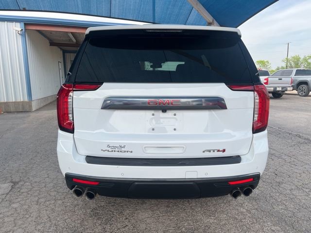Used 2024 GMC Yukon AT4 w/ Technology Package image 5