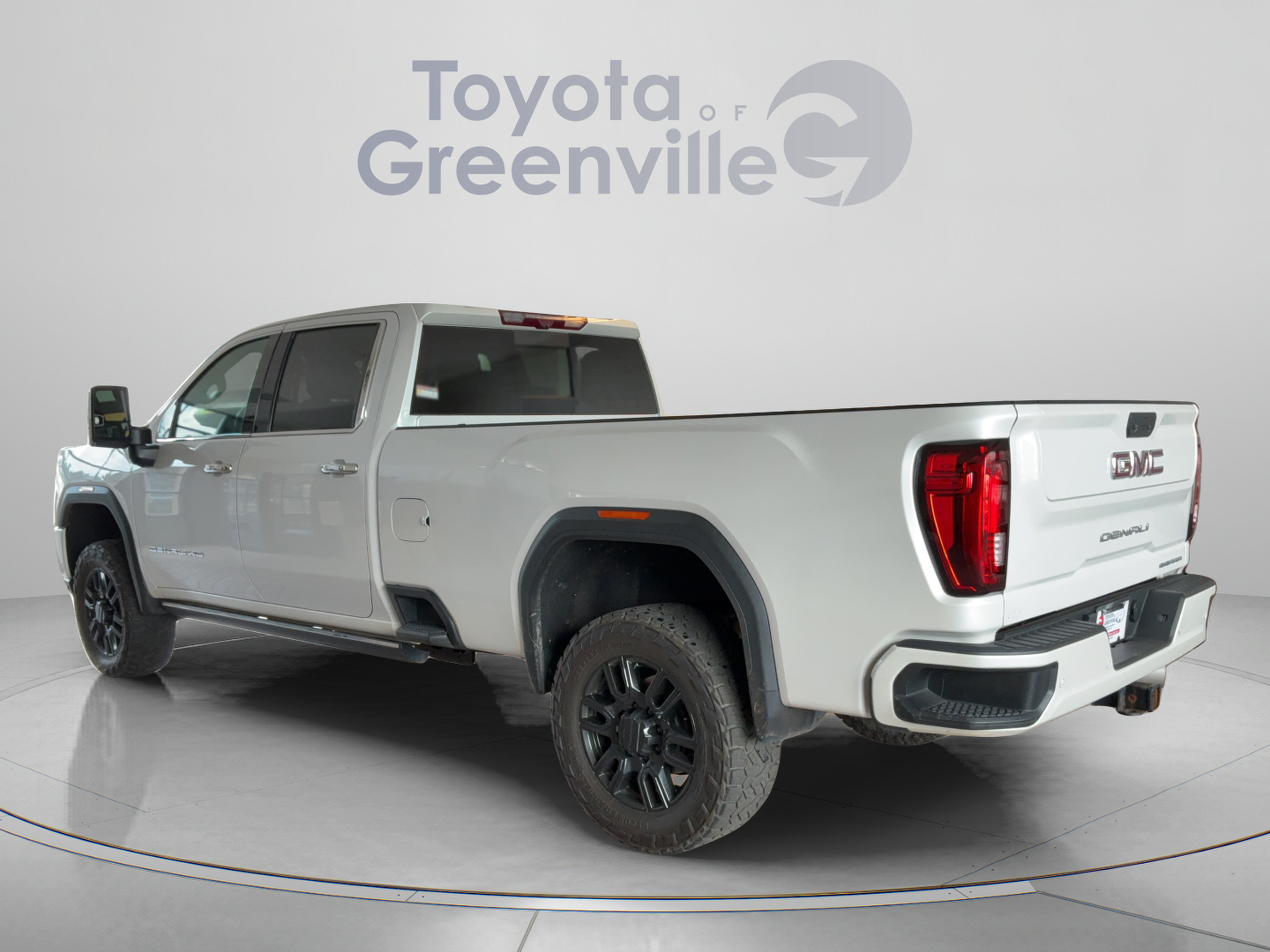 Used 2022 GMC Sierra 3500 Denali w/ Denali Ultimate Package AWD/4WD image 4