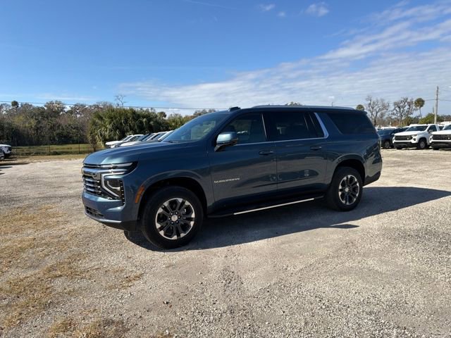 New 2026 Chevrolet Suburban LT w/ Comfort Package image 3