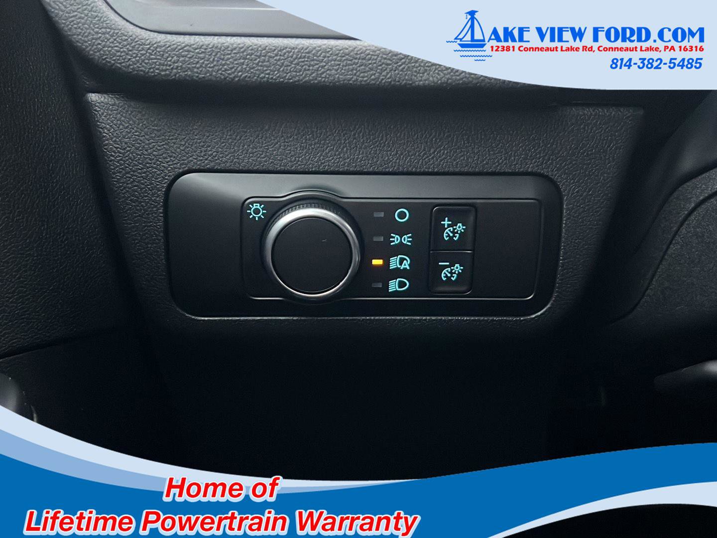 New 2026 Ford Escape ST-Line w/ Cold Weather Package image 19