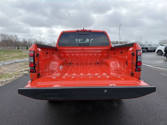 Used 2025 Nissan Frontier PRO-4X w/ Interior Protection Package image 10