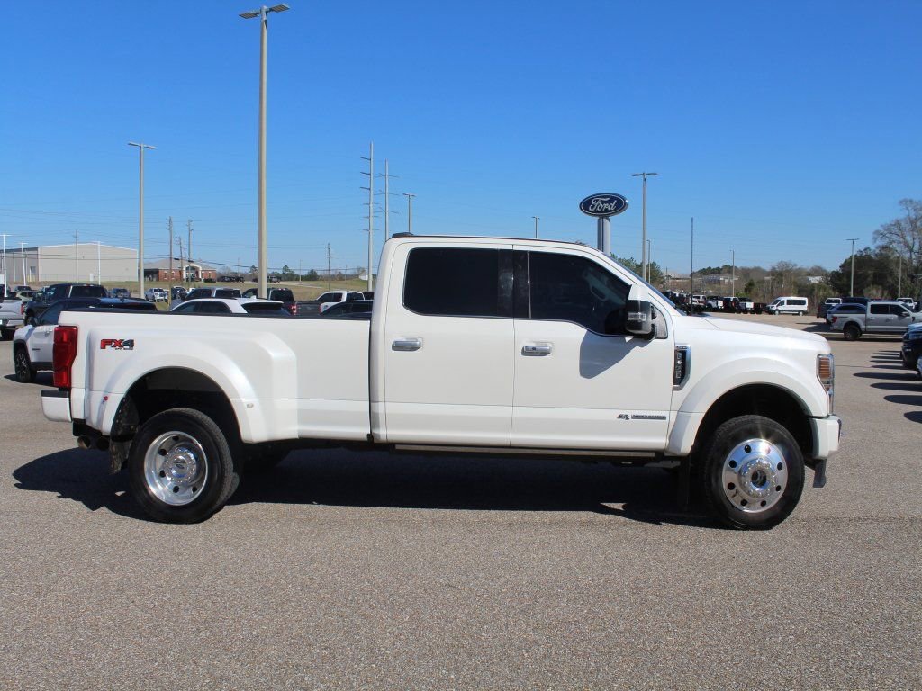 Used 2022 Ford F450 Limited w/ FX4 Off-Road Package image 9