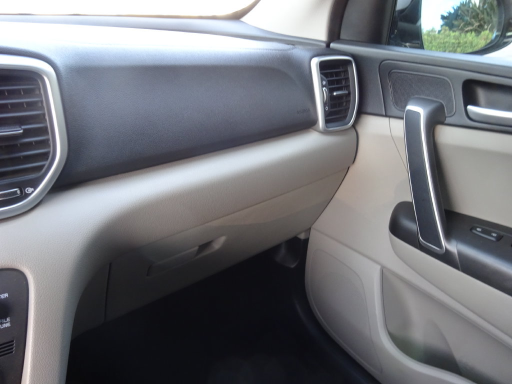 Used 2020 Kia Sportage LX w/ LX Popular Package FWD image 28