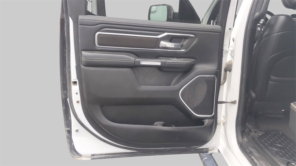 Used 2023 RAM 1500 Laramie image 29