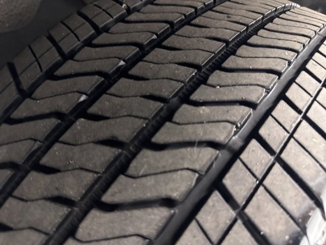 Used 2024 Chevrolet Silverado 1500 High Country image 37