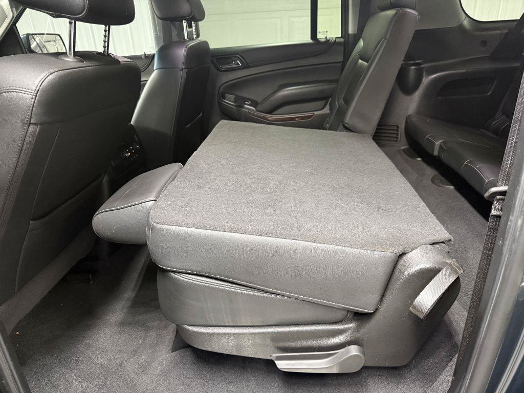 Used 2020 GMC Yukon XL SLT w/ Open Road Package AWD/4WD image 34