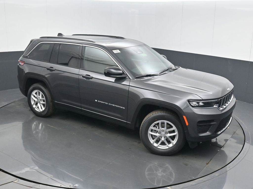 New 2026 Jeep Grand Cherokee Laredo image 30