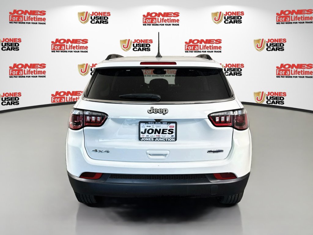Used 2022 Jeep Compass Latitude w/ Convenience Group AWD/4WD image 14