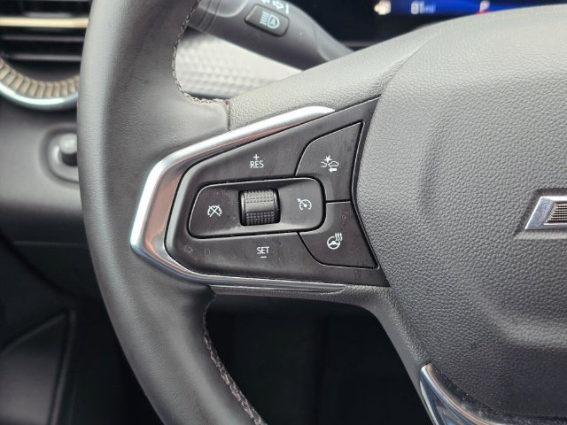 Used 2025 Chevrolet Trax ACTIV w/ Driver Confidence Package FWD image 30