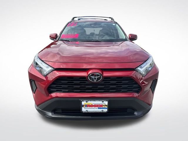 Used 2022 Toyota RAV4 XLE image 8