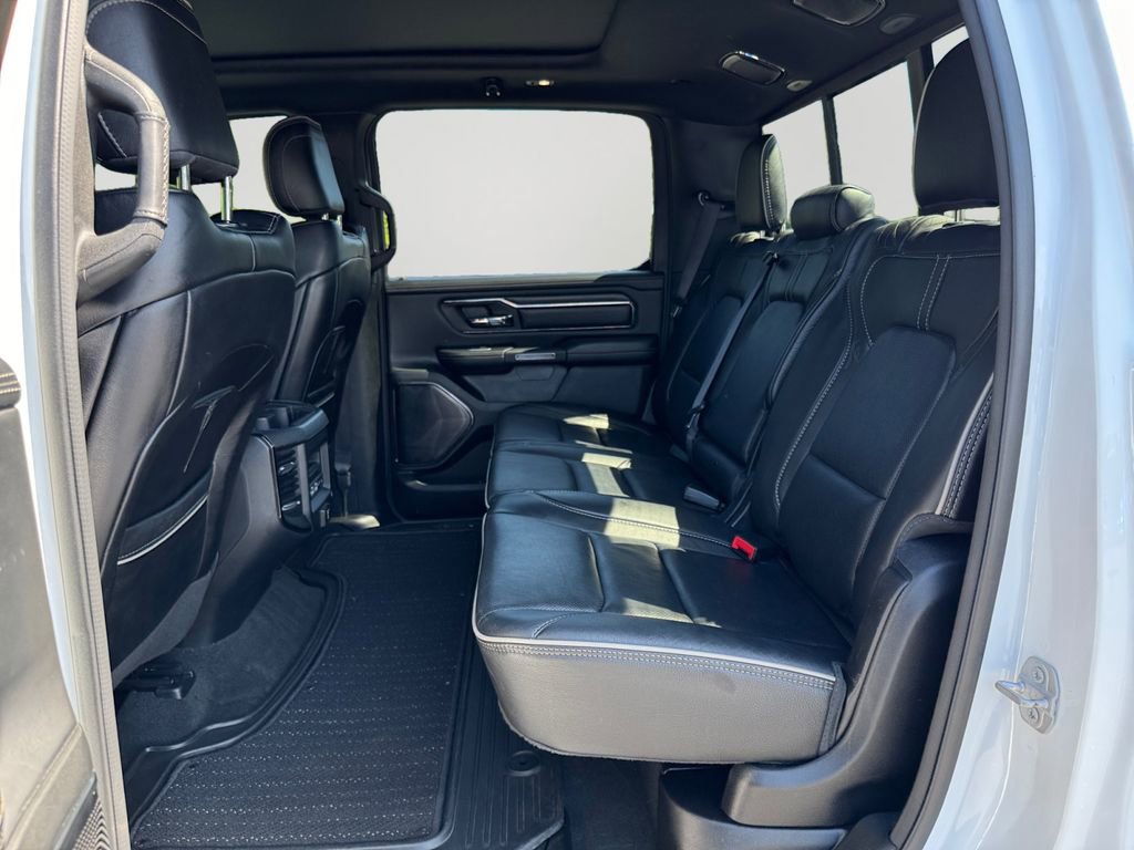 Used 2022 RAM 1500 Limited AWD/4WD image 15