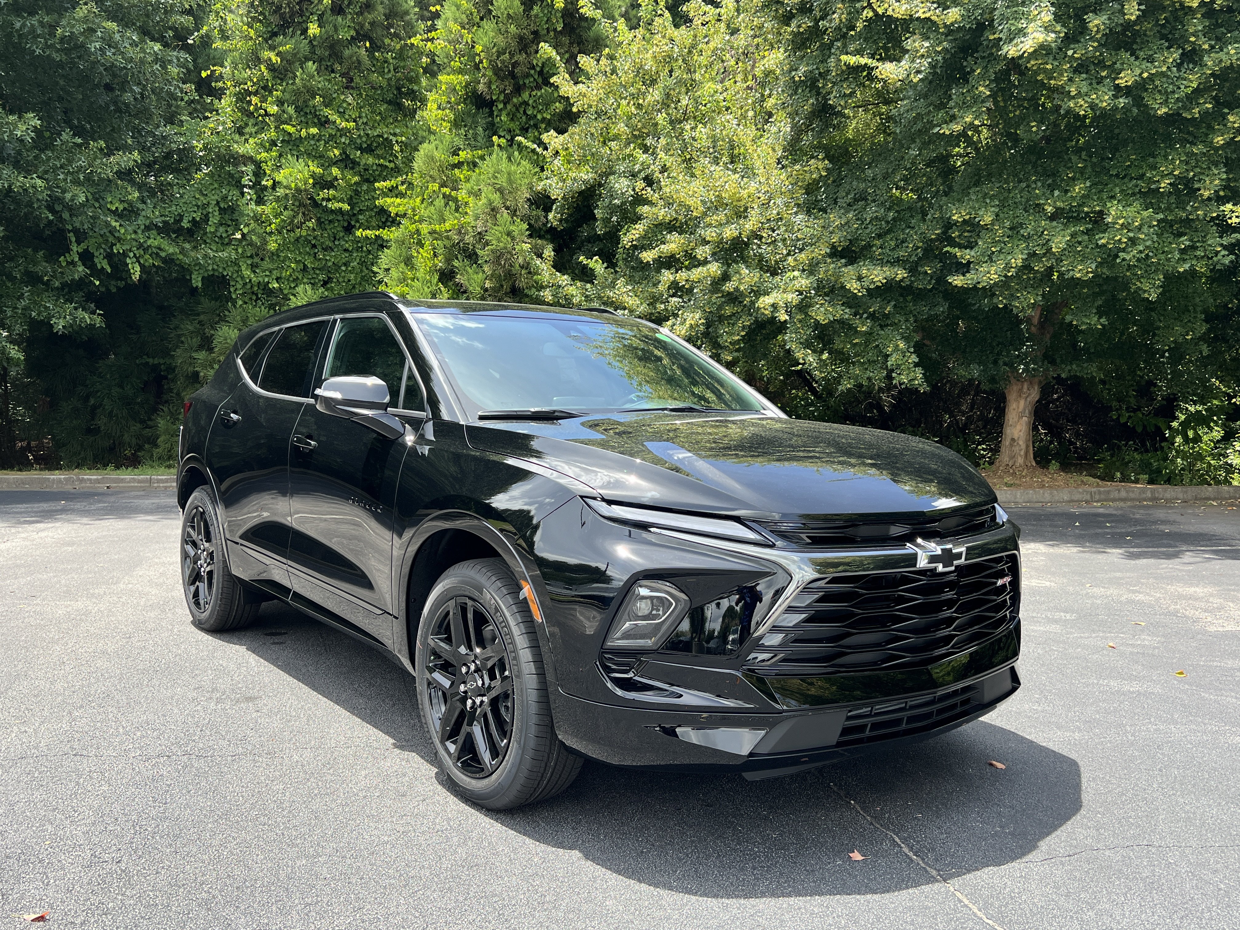 New 2026 Chevrolet Blazer RS w/ Enhanced Convenience Package FWD image 2