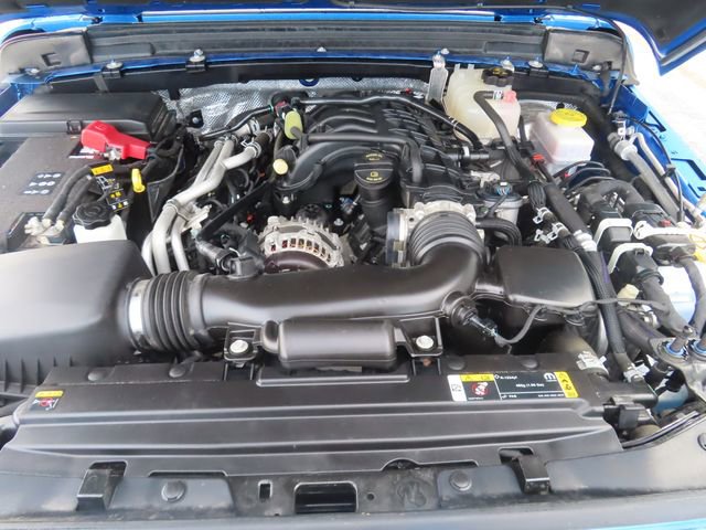 Used 2024 Jeep Wrangler Sport S image 12