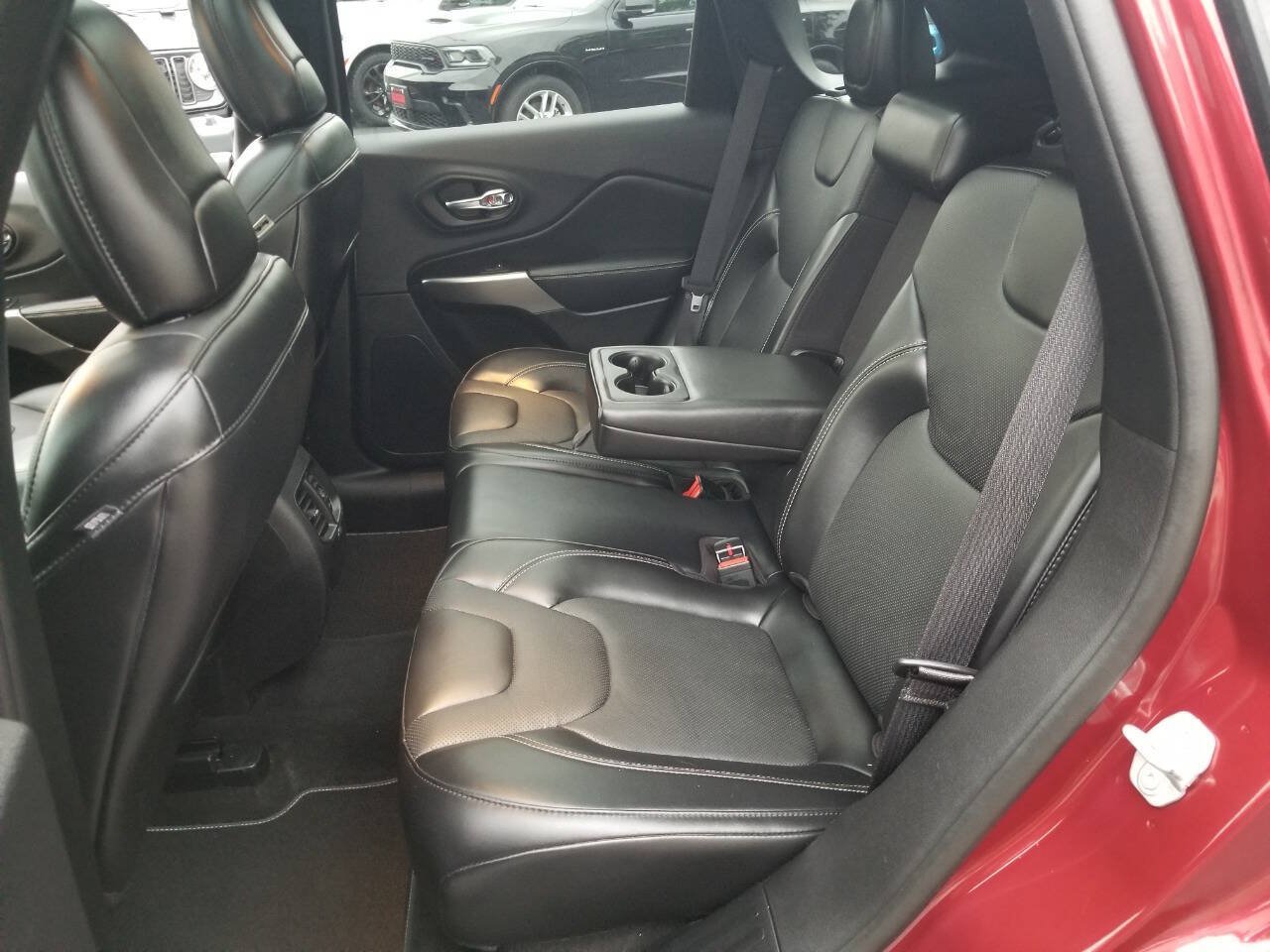 Used 2021 Jeep Cherokee Latitude Lux 80th Anniv w/ Quick Order Package 26U 80TH AWD/4WD image 14
