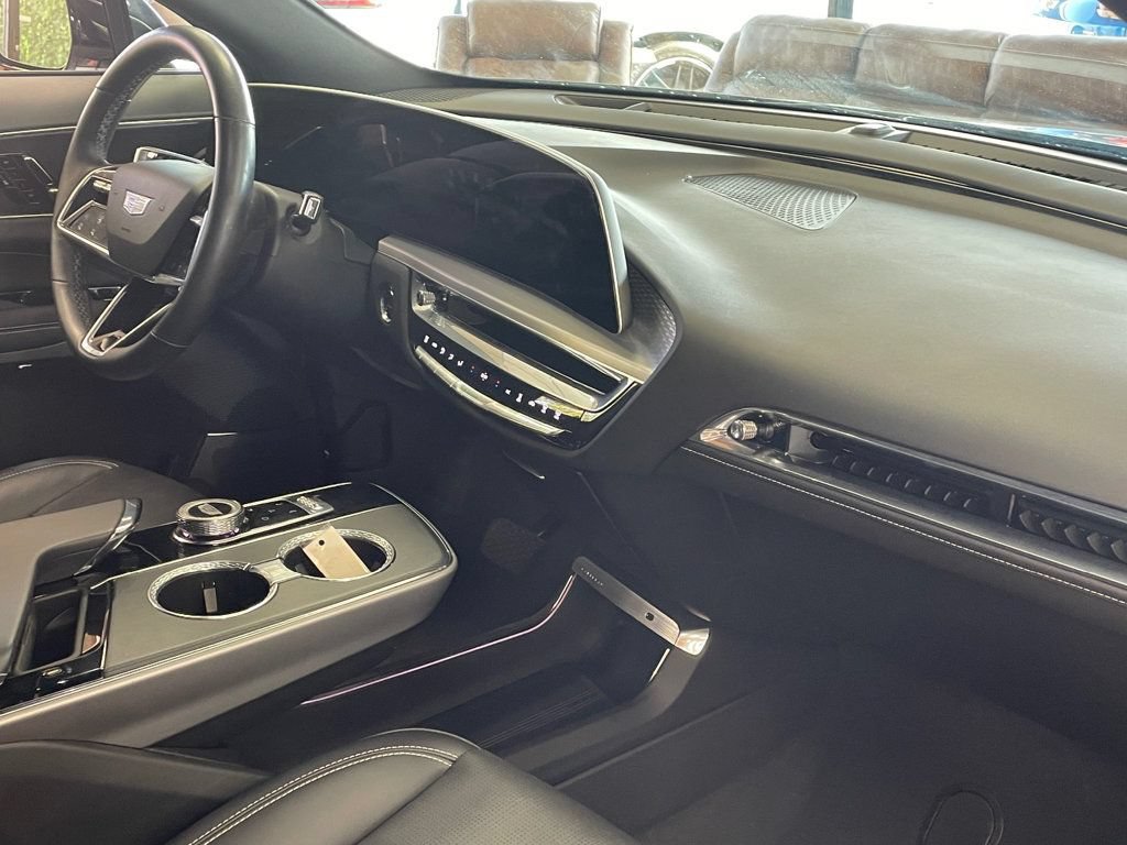 Used 2024 Cadillac Lyriq Luxury w/ LPO, Floor Liner Package RWD image 22