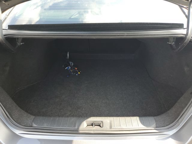 Certified 2023 Nissan Sentra SR w/ Midnight Edition Package FWD image 10